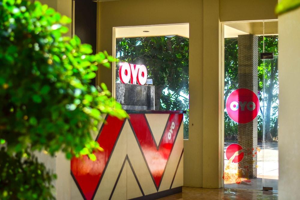 Oyo 816 The So Hotel Cijulang Exterior photo